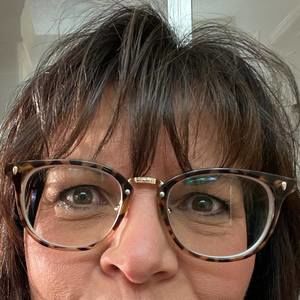 Meet your Posher, Cheryl